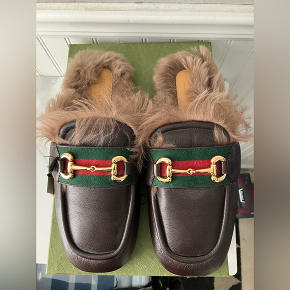 Gucci Brown Leather Fur Mules - Picture 6 of 6